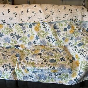Cynthia Rowley King Size Bedspread & 2 Shams Blue Yellow Green Flowers Quilt